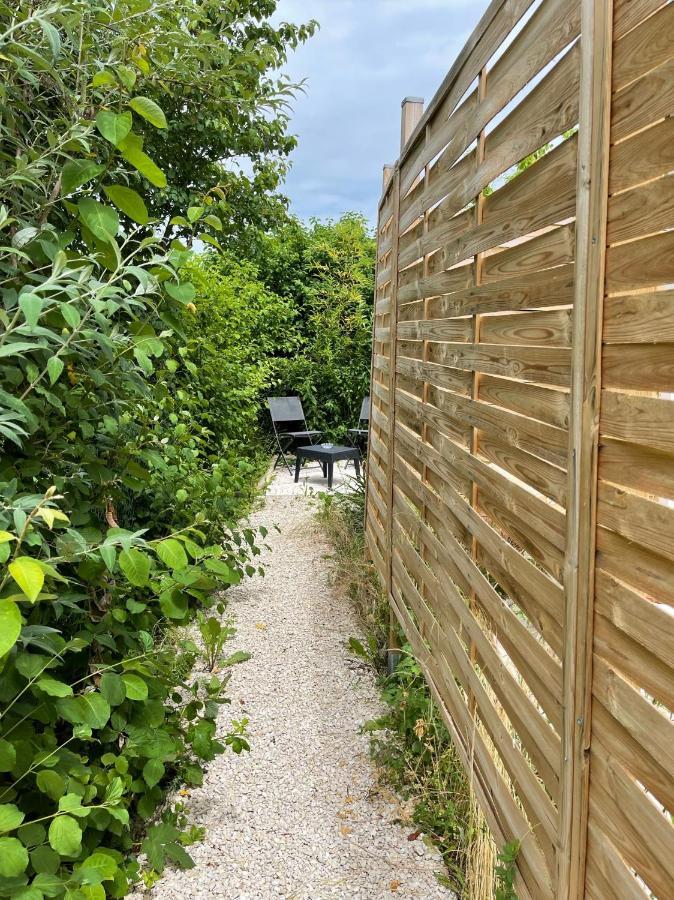 Beau Studio Equipe - Calme Et Confortable Bourg-en-Bresse Exterior foto